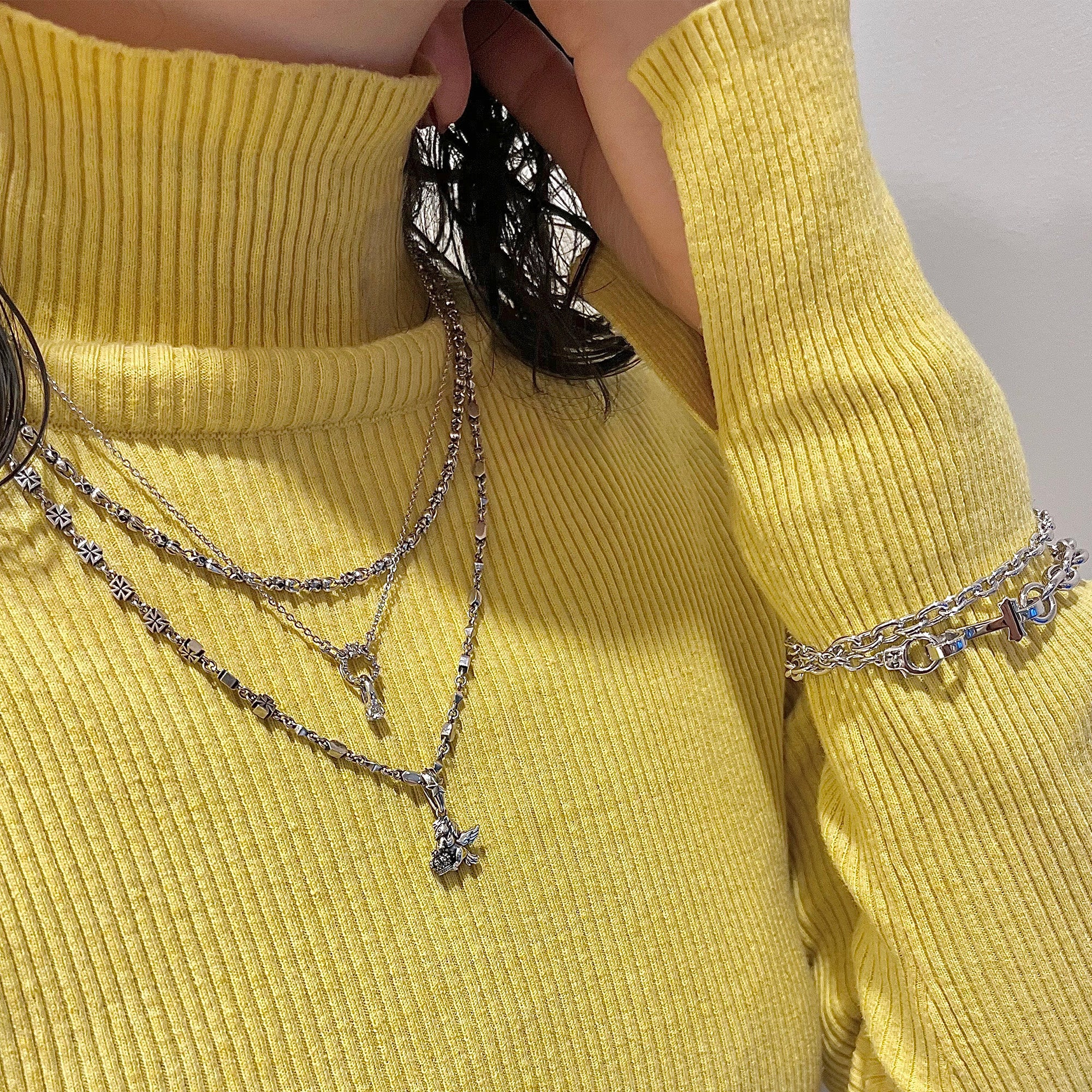 CHARLOTTE ネックレス