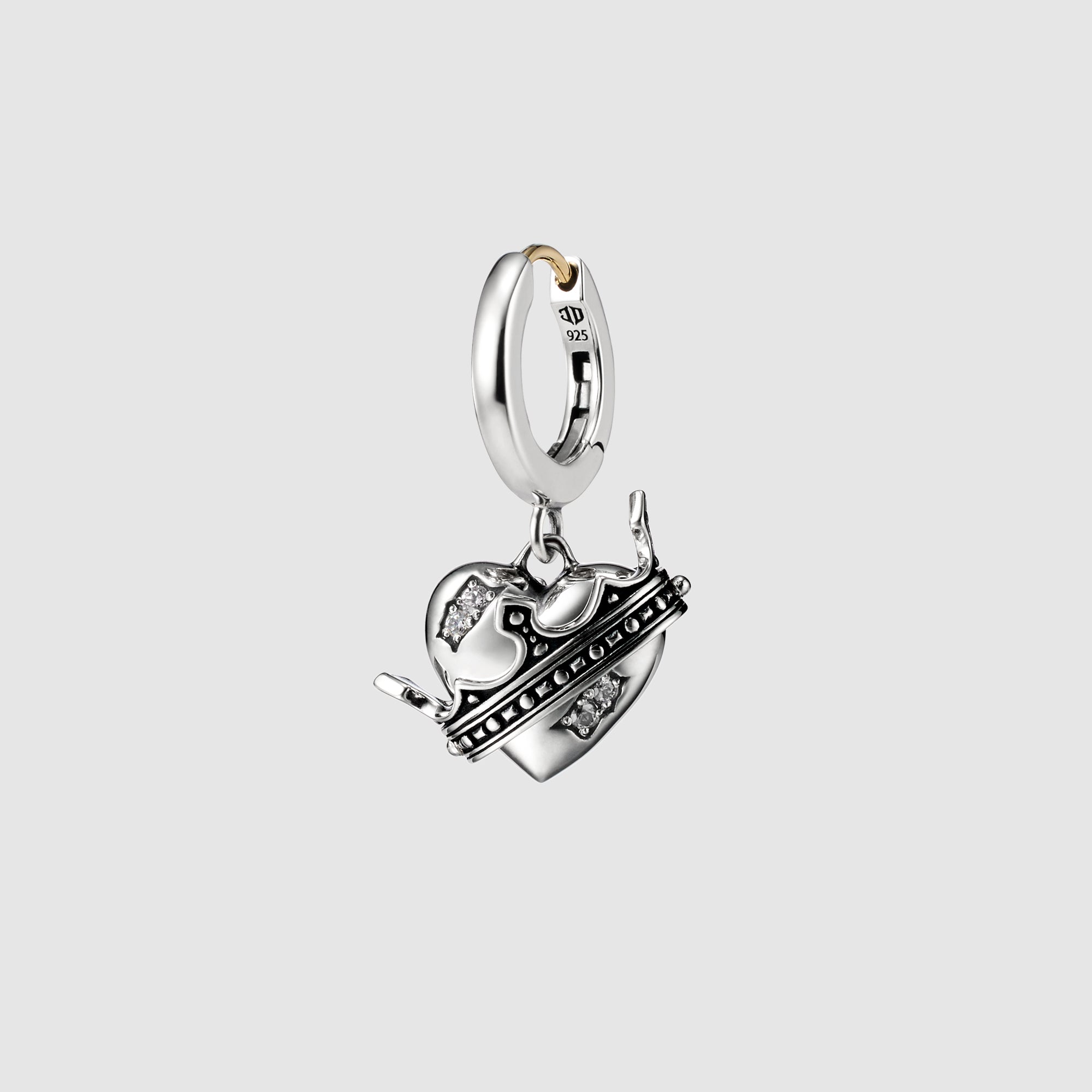 ENCHANTED EVER-LOVING ピアス