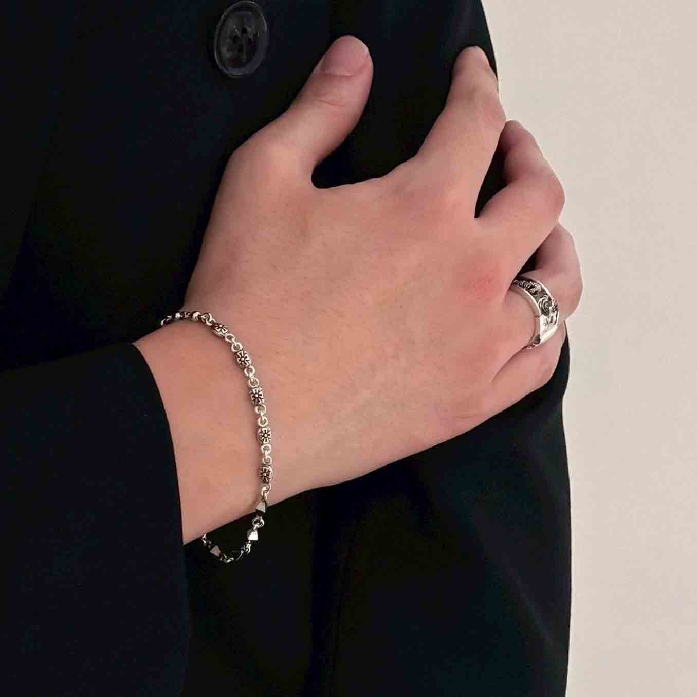 YOUR LOVE ring