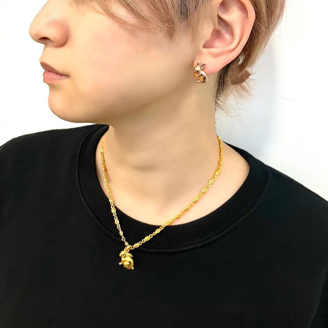 BARON “B“ ピアス