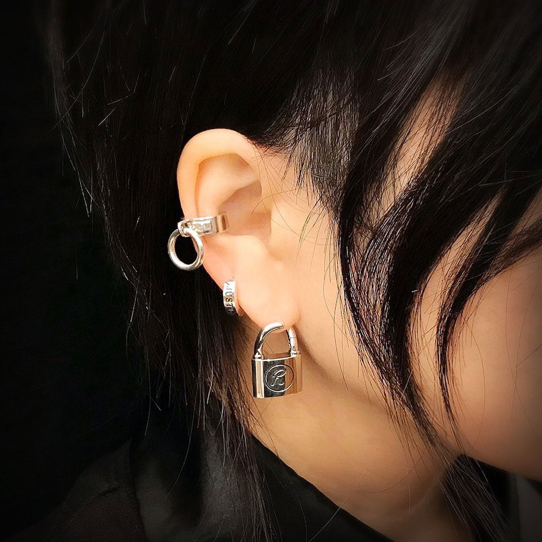 REBEL YELL ピアス