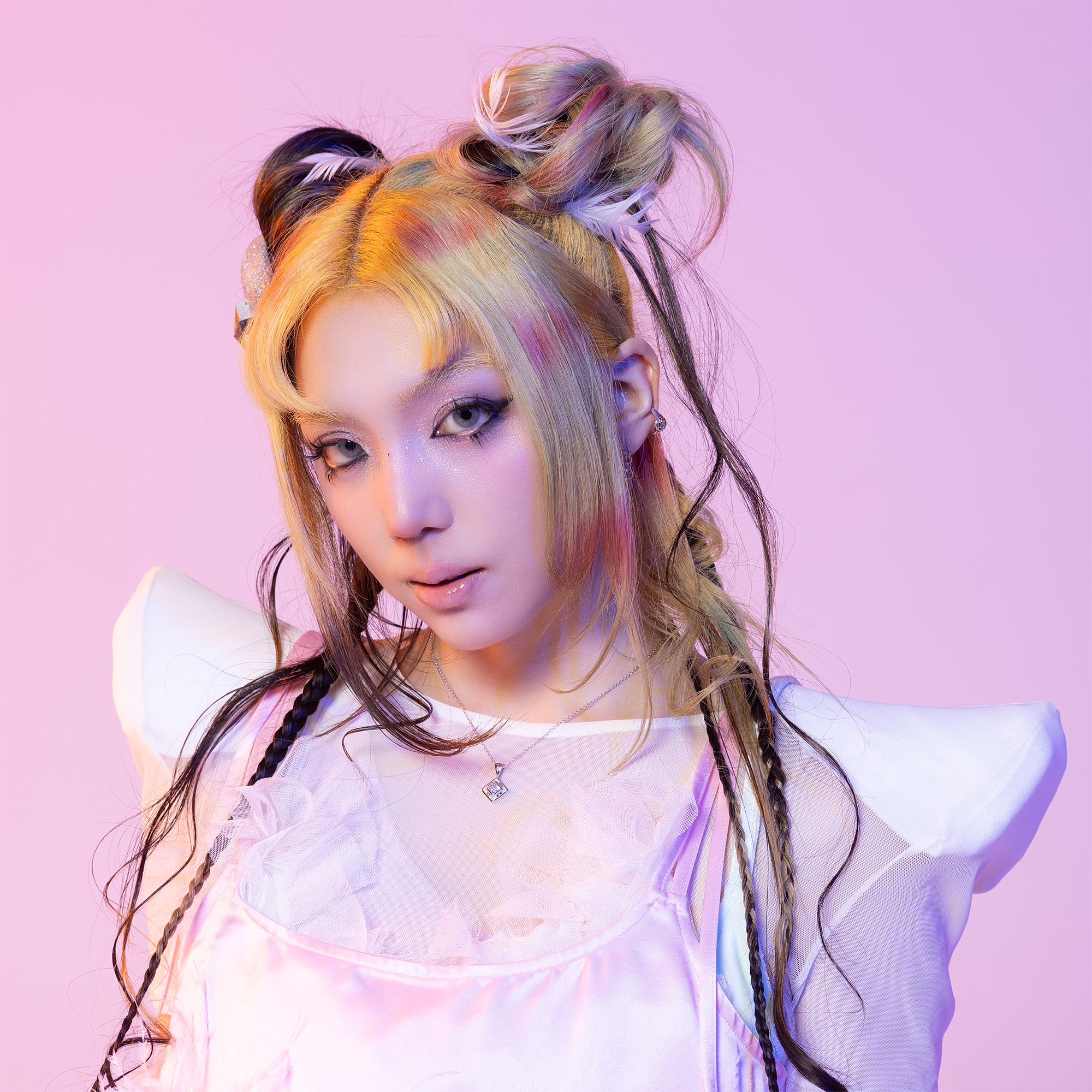 ENCHANTED GEM ネックレス