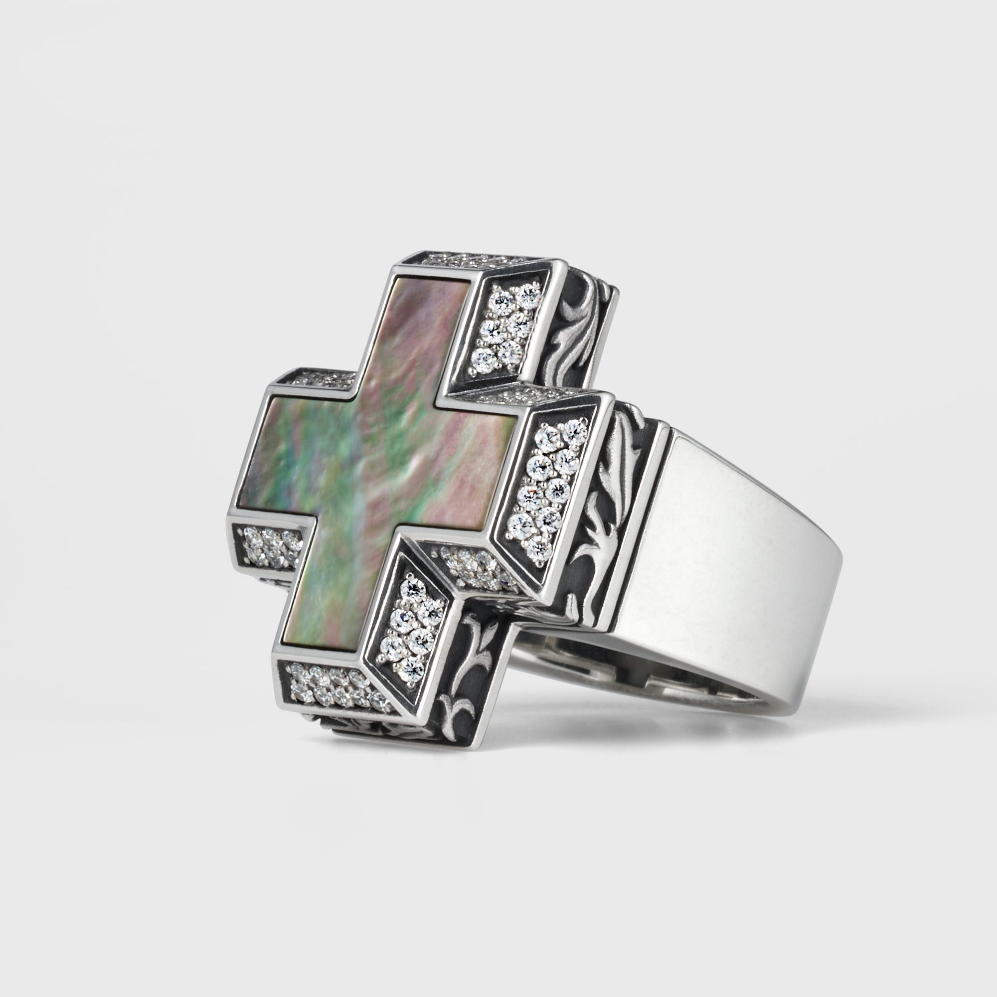 MOMENTARILY Ring