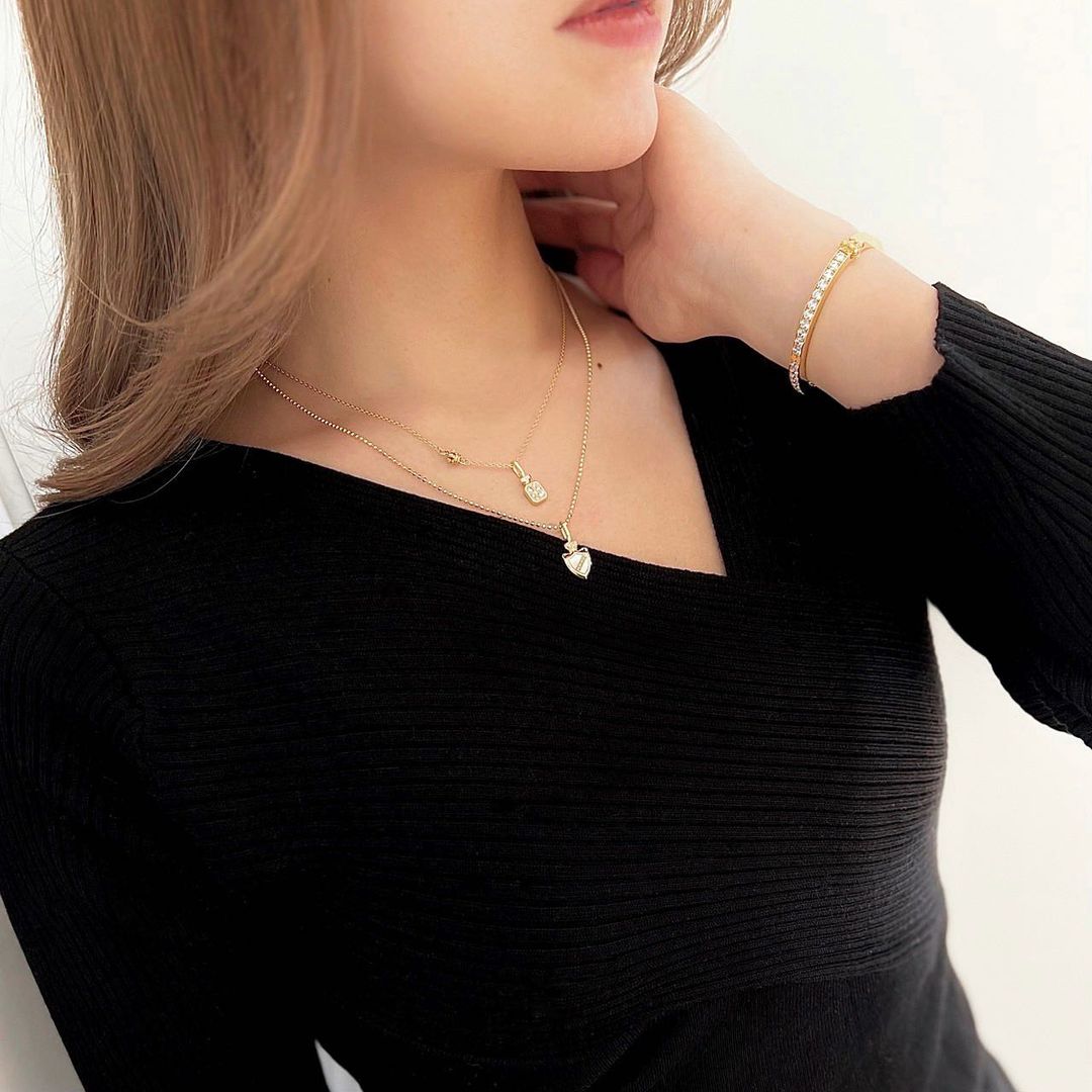 SUPERB STONE バングル