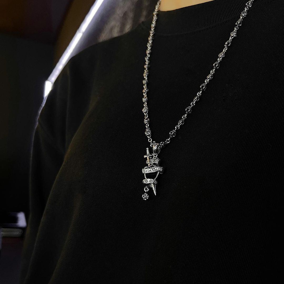 WICKED ROSE チェーン