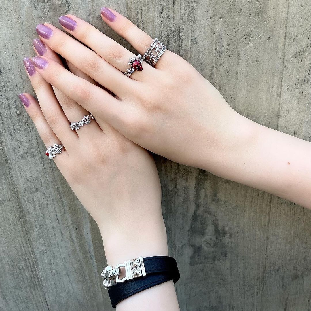 STRAWBERRY SWITCH BLADE RING/KIDS