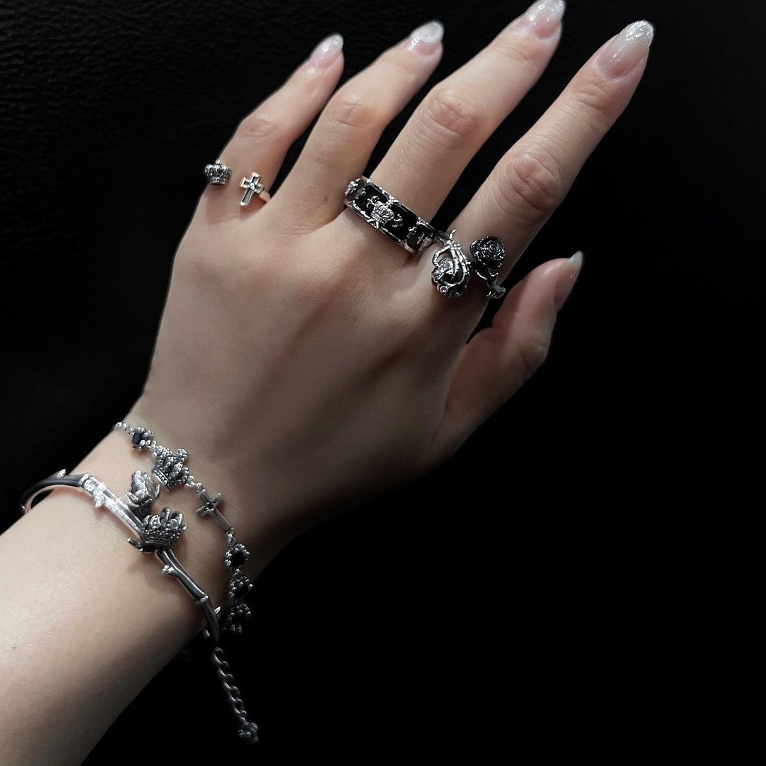 BEAUTY&MADNESS リング