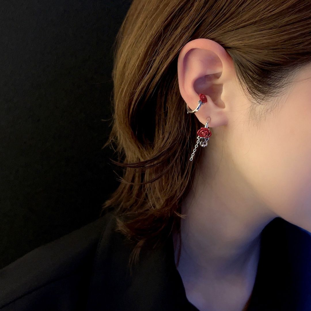 POETRY イヤーカフ