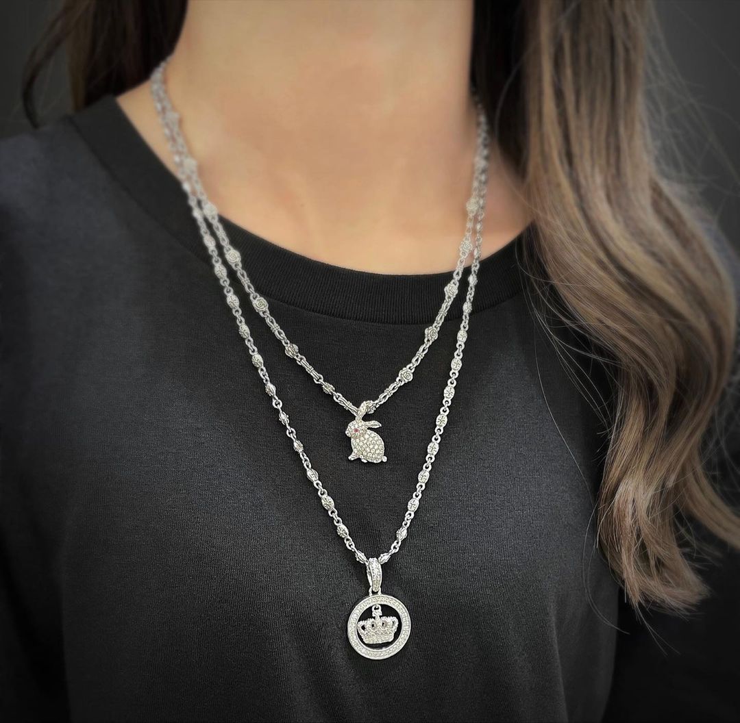 LUCKY B ペンダント