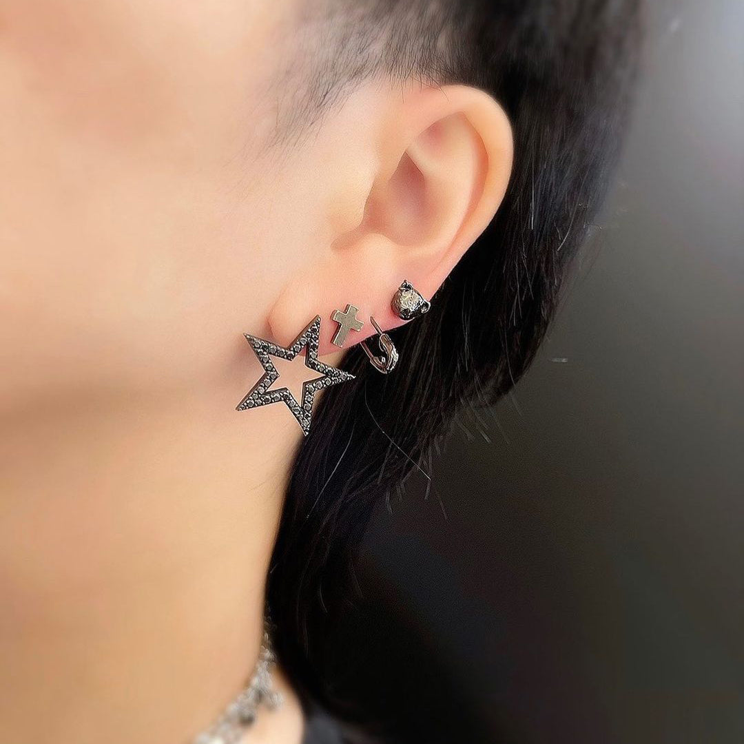 MIDNITE ANARCHY ピアス