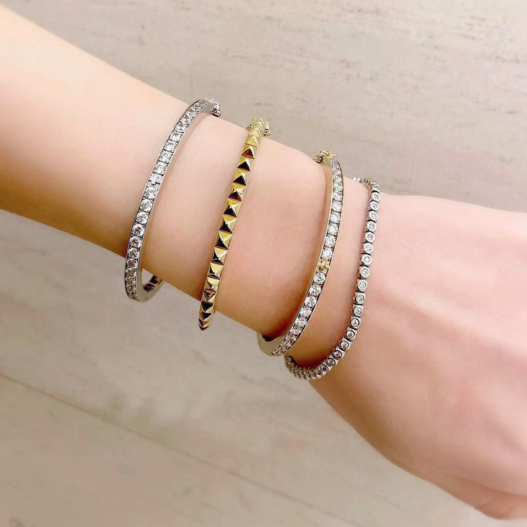 SUPERB STONE バングル