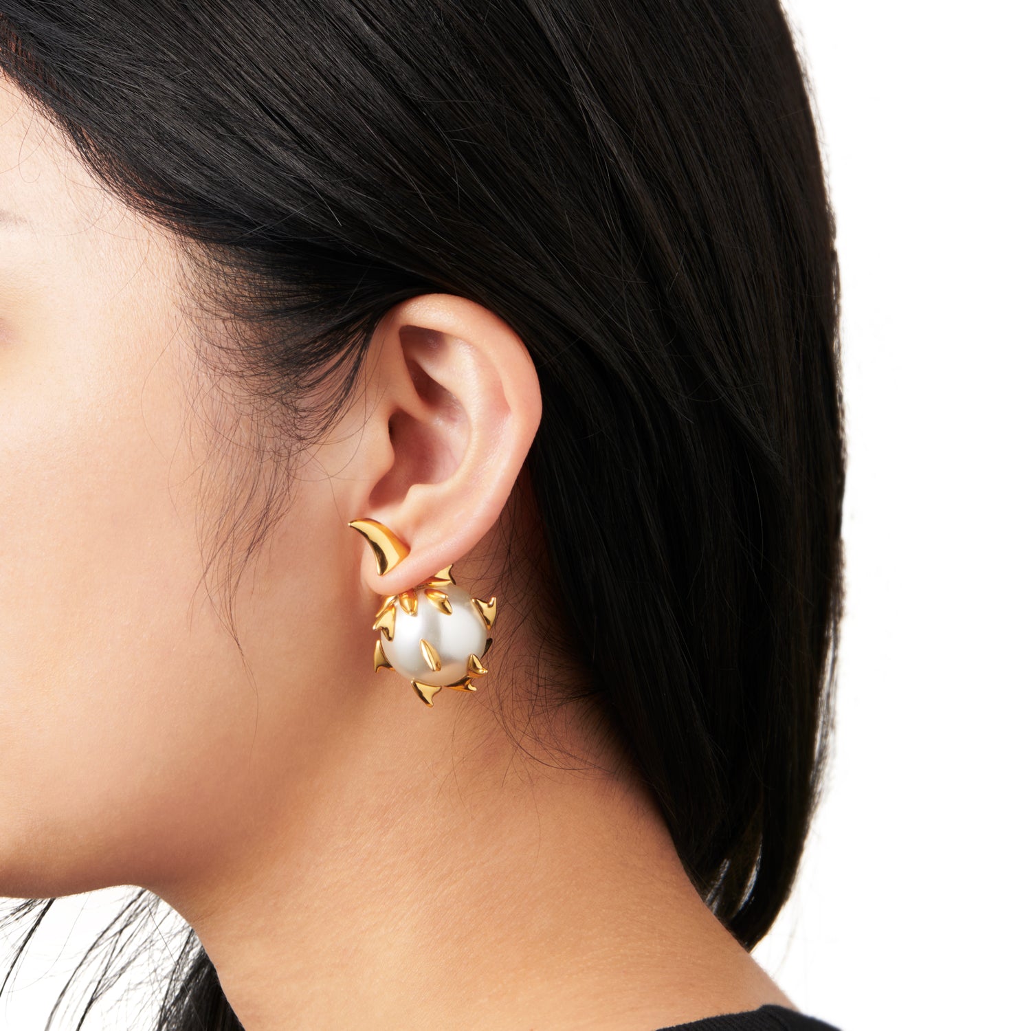 WICKED THORN ピアス