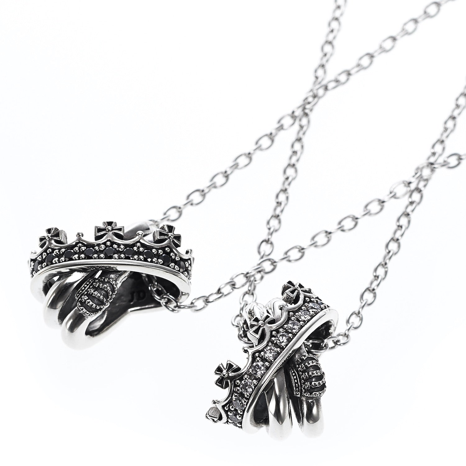 TWIST OF FATE ネックレス