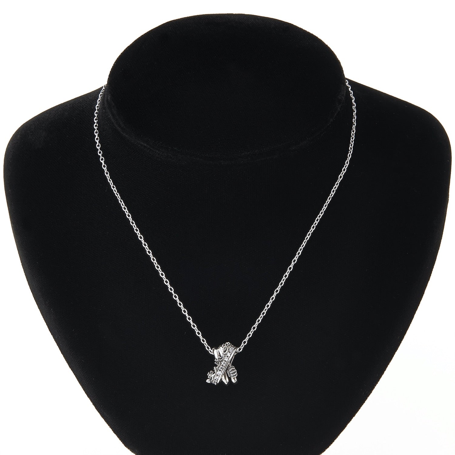 TWIST OF FATE ネックレス