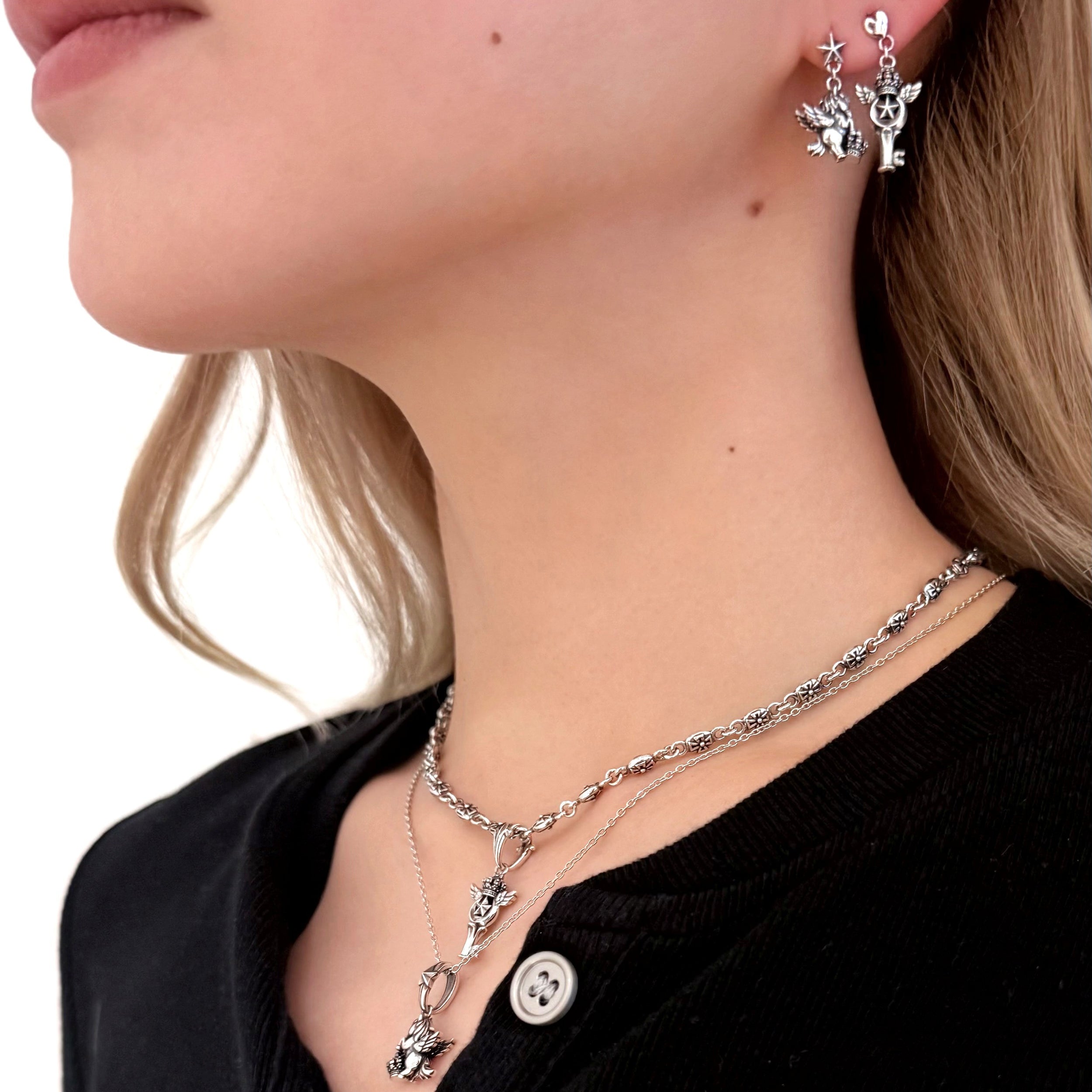 ENCHANTED FABLE ネックレス