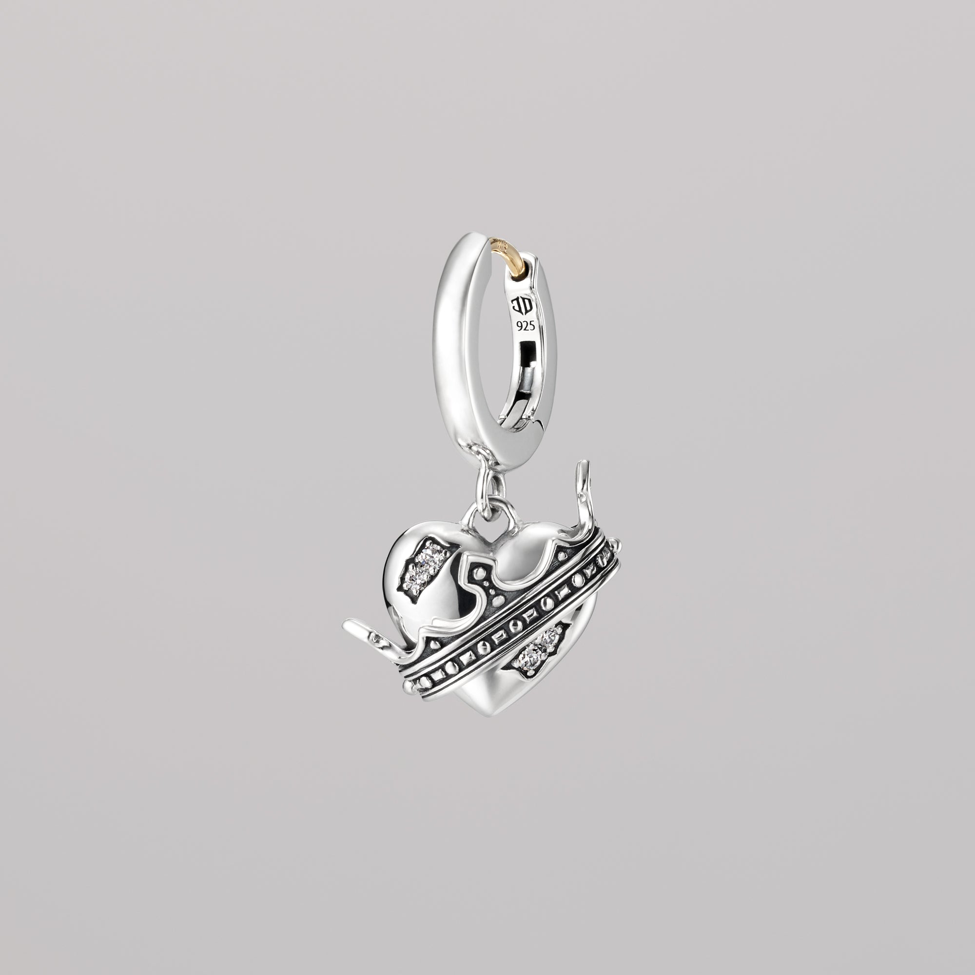 ENCHANTED EVER-LOVING ピアス