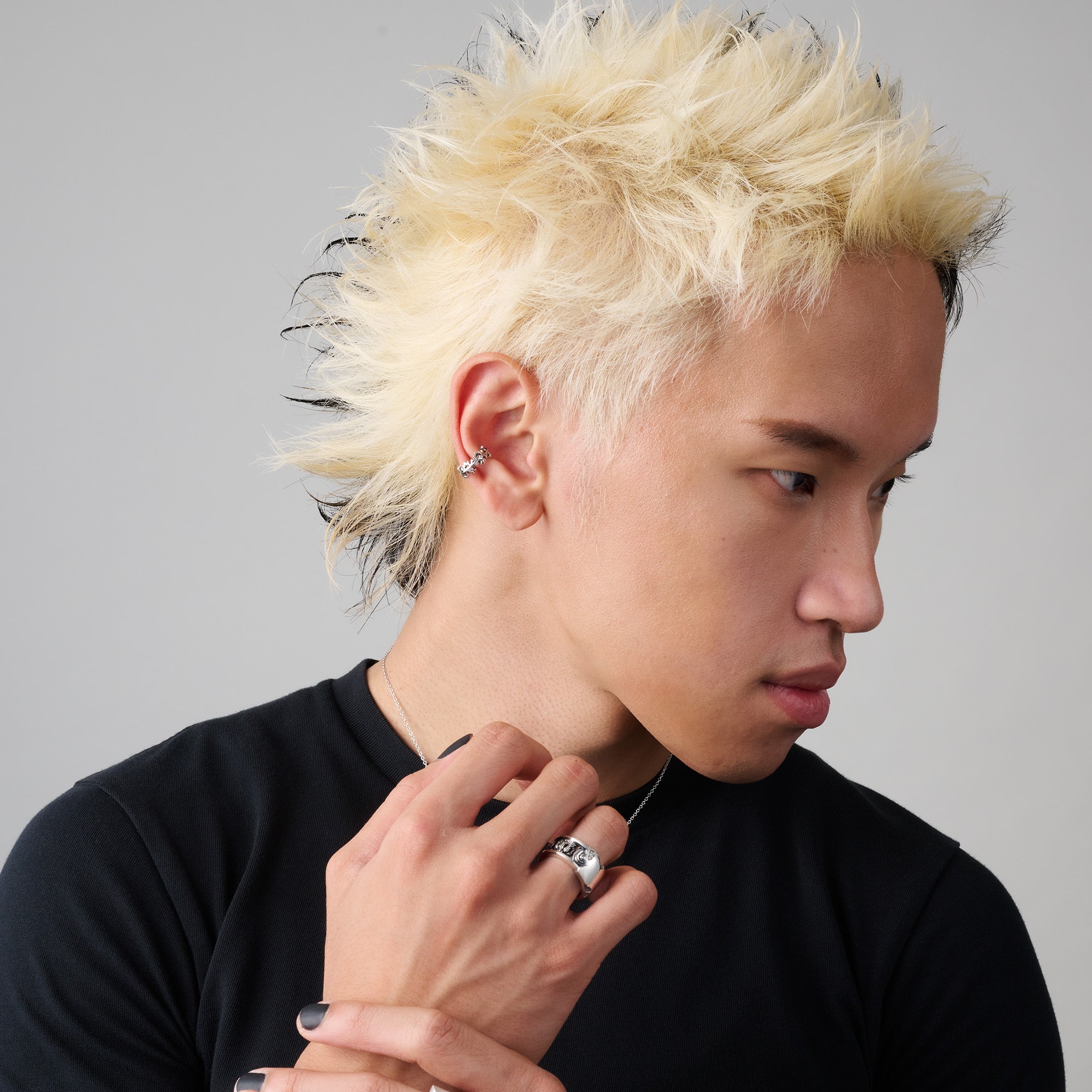 YOUR SHADOW イヤーカフ