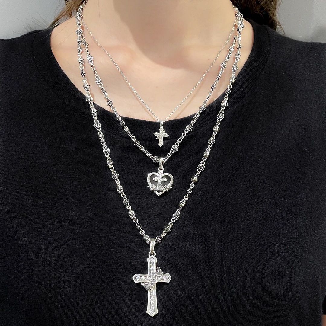 CROSS with CROWN/STONE ペンダント